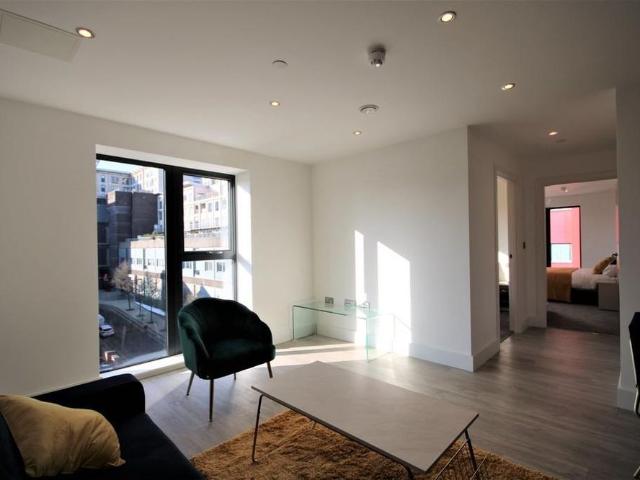 2 bedroom apartment to rent