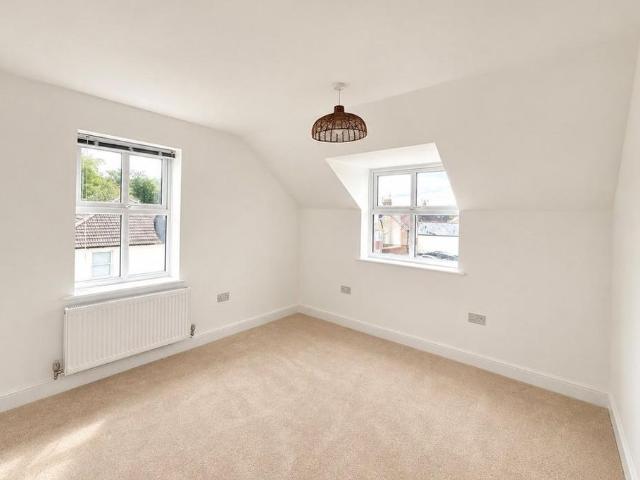 2 bedroom apartment to rent