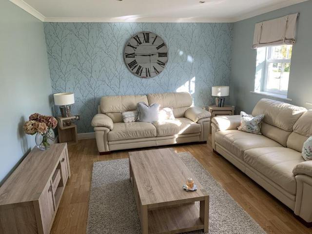 2 bedroom apartment to rent