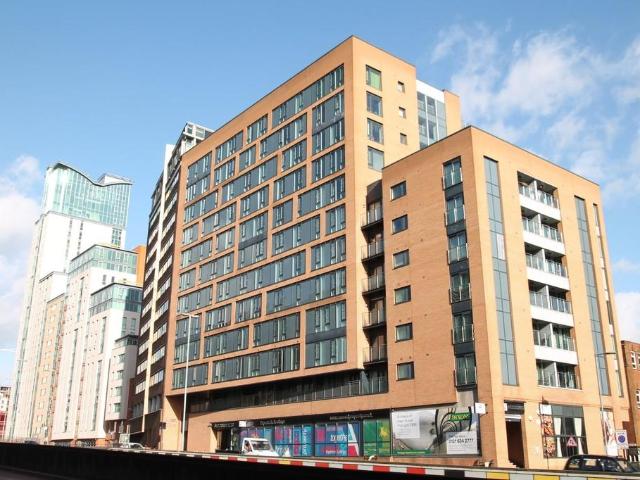 2 bedroom apartment to rent