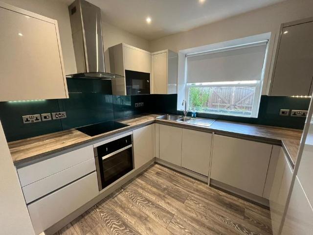 2 bedroom apartment to rent