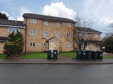 2 bedroom apartment to rent