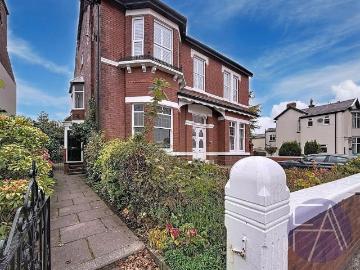 3 bedroom apartment to rent