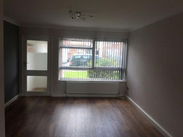 2 bedroom apartment to rent