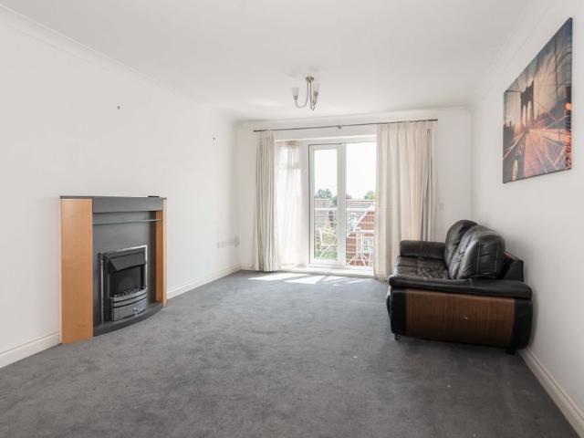 2 bedroom apartment to rent