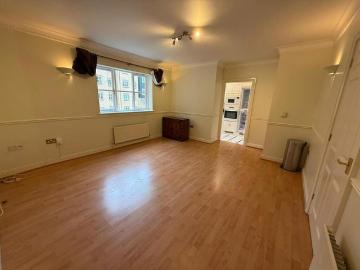 2 bedroom apartment to rent