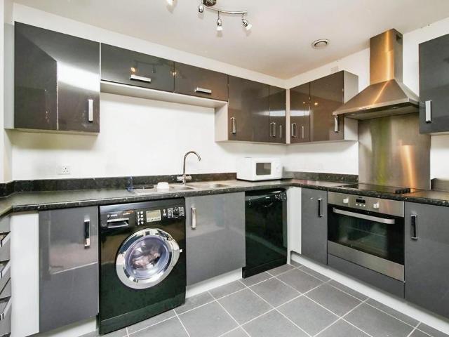 2 bedroom apartment to rent