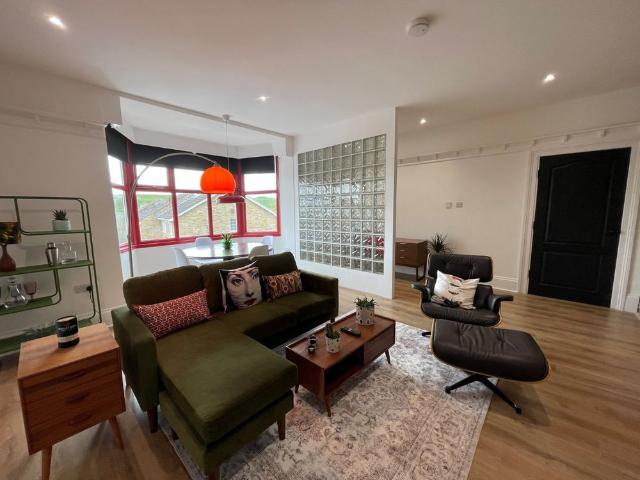 2 bedroom apartment to rent
