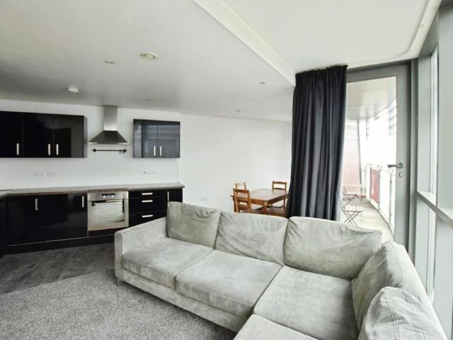 2 bedroom apartment to rent