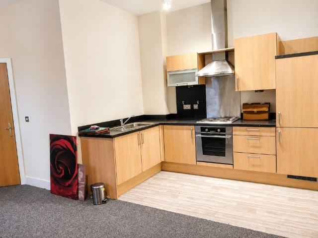 2 bedroom apartment to rent