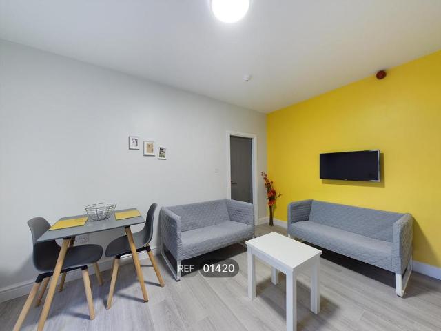 2 bedroom apartment to rent