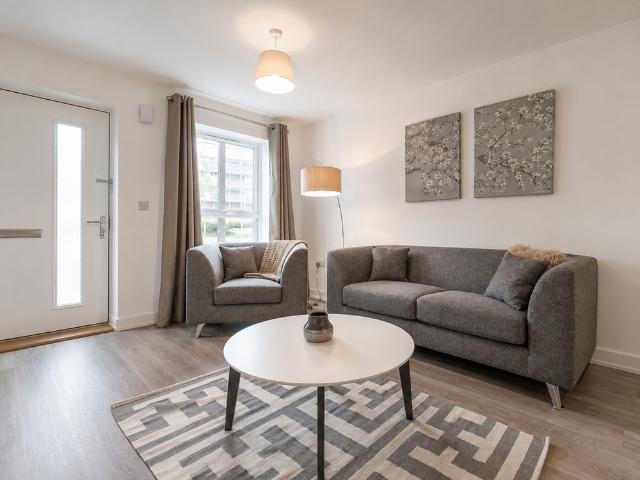 2 bedroom apartment to rent