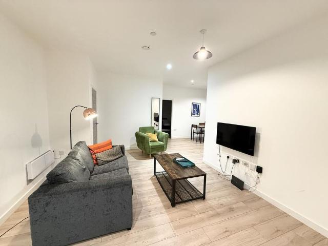 2 bedroom apartment to rent