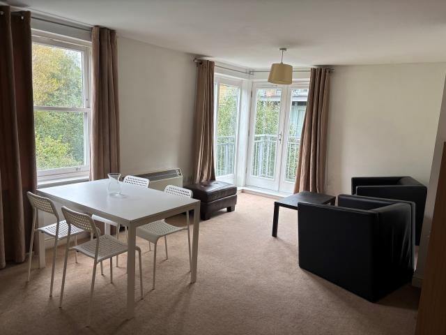 2 bedroom apartment to rent