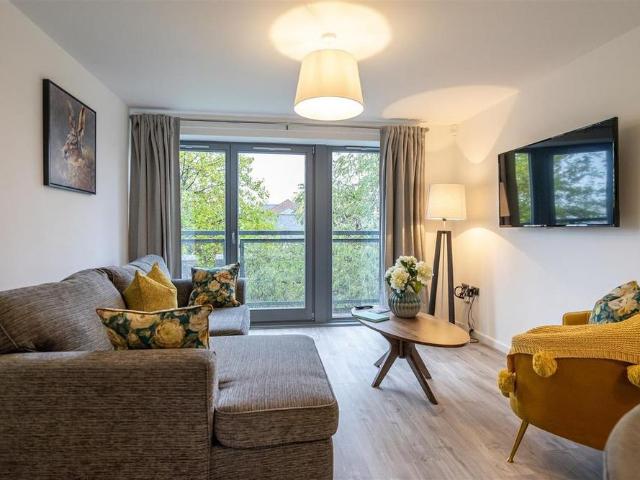 2 bedroom apartment to rent