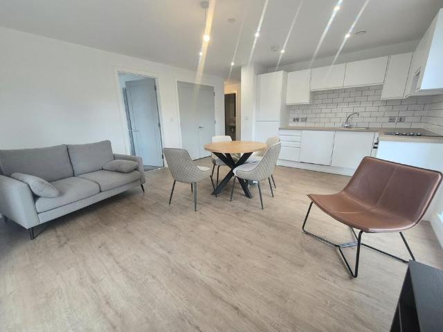 2 bedroom apartment to rent