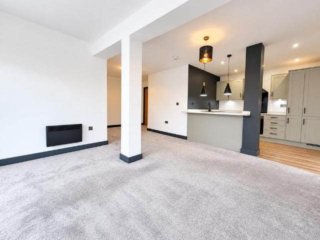2 bedroom apartment to rent
