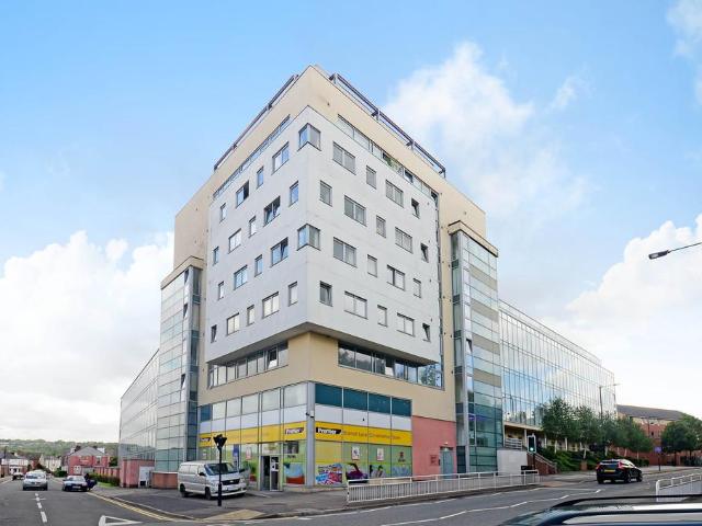 2 bedroom apartment to rent
