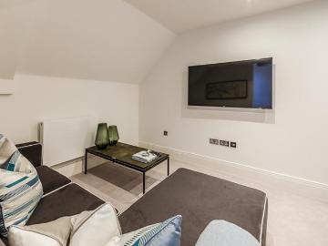 2 bedroom apartment to rent
