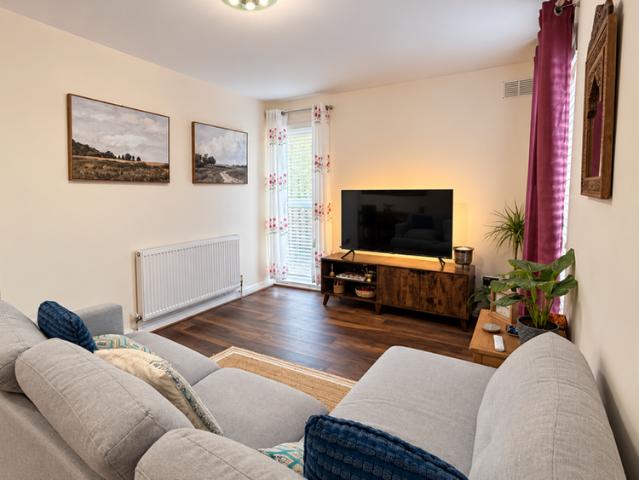 2 bedroom apartment to rent
