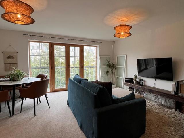 2 bedroom apartment to rent