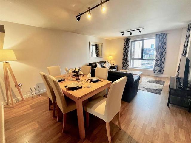 2 bedroom apartment to rent
