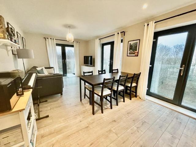 2 bedroom apartment to rent