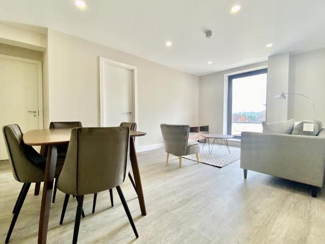 2 bedroom apartment to rent