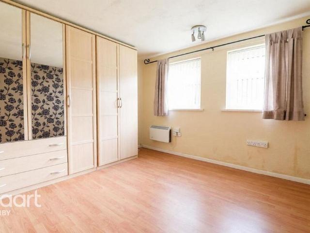 2 bedroom apartment to rent