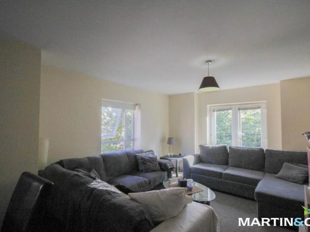 2 bedroom apartment to rent