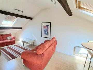 2 bedroom apartment to rent