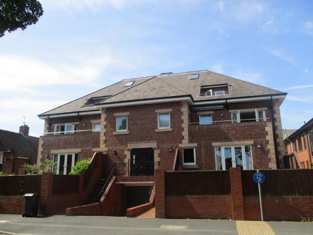 2 bedroom apartment to rent