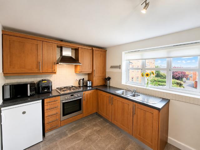 2 bedroom apartment to rent