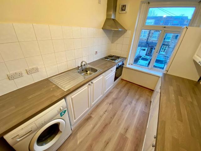2 bedroom apartment to rent