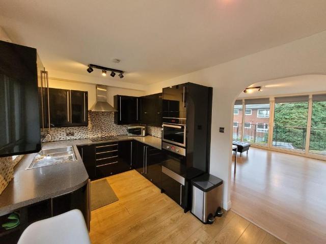 2 bedroom apartment to rent