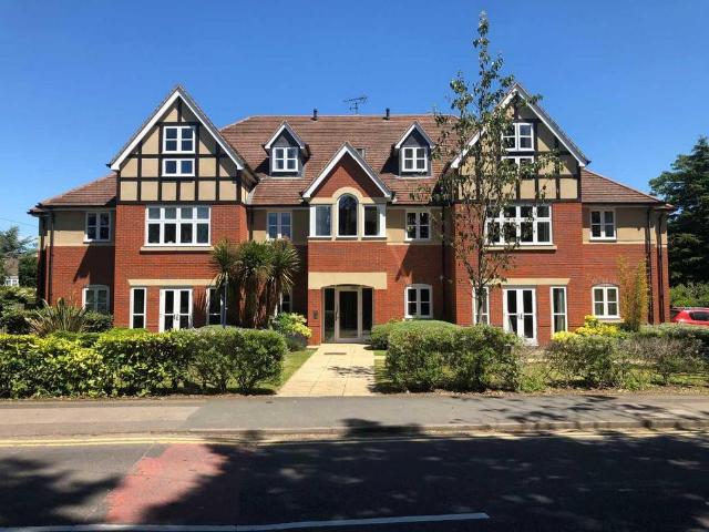 2 bedroom apartment to rent
