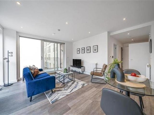 2 bedroom apartment to rent