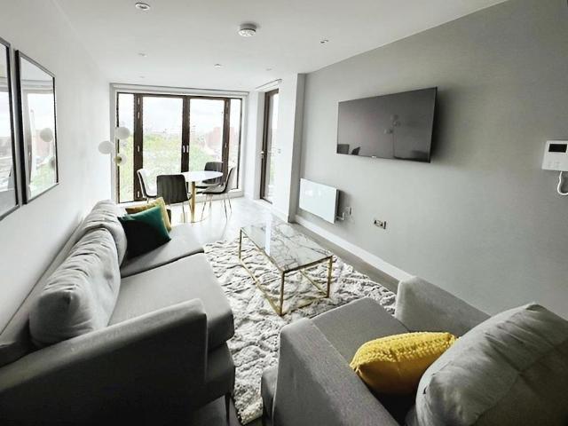 2 bedroom apartment to rent