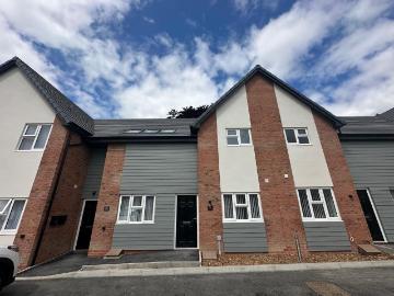 2 bedroom apartment to rent