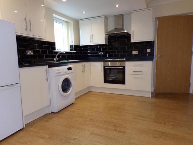 2 bedroom apartment to rent