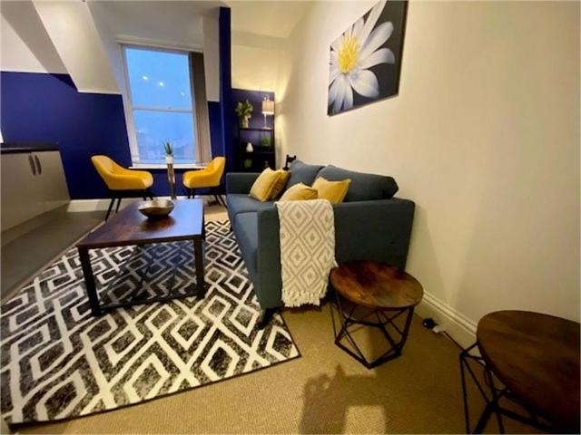 2 bedroom apartment to rent