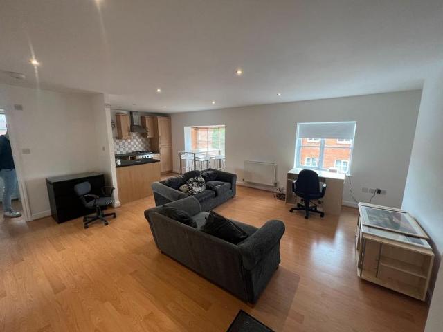 2 bedroom apartment to rent
