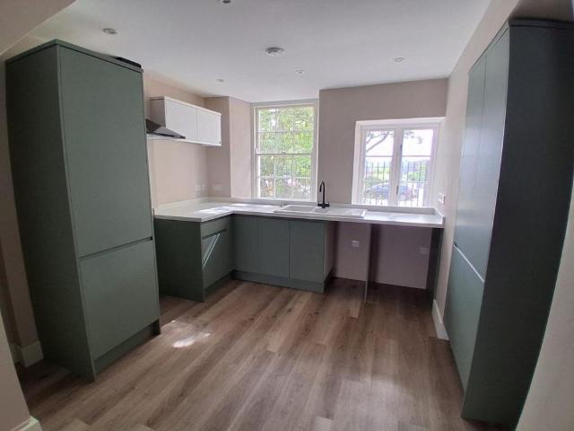 2 bedroom apartment to rent