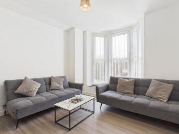 2 bedroom apartment to rent
