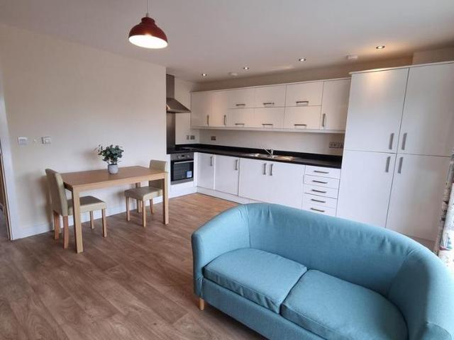 2 bedroom apartment to rent