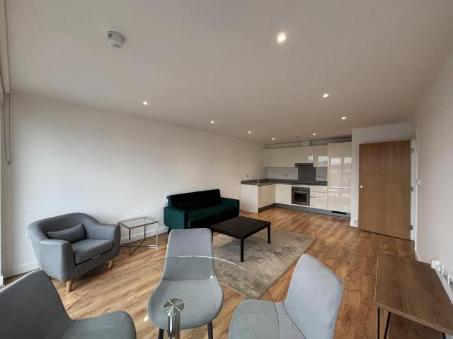 2 bedroom apartment to rent