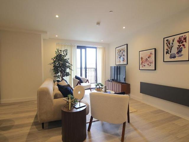 2 bedroom apartment to rent