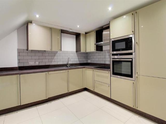 2 bedroom apartment to rent