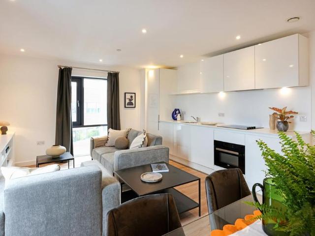 2 bedroom apartment to rent