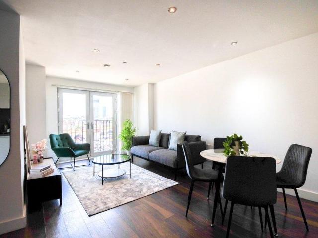 2 bedroom apartment to rent